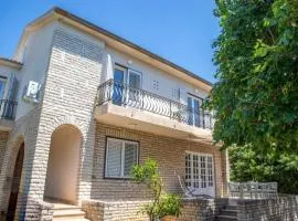 Seaside holiday house Barbat, Rab - 25029