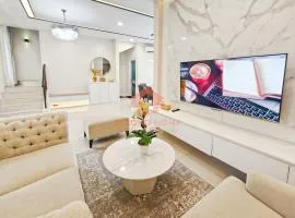 Luxury 2BR BSD House near ICE BSD