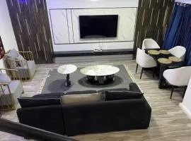 Steph's Sol Beach View Apartment