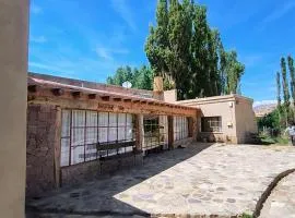 Hostería Viñas de Uquia