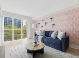 Downtown Retreat Modern 2BR Condo w Free Parking