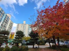 Nick's home, hotel i Ilsan-dong