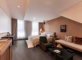 AND·U Designer Homestay (Dukezong Ancient Town Moonlight Square Branch), hotel cerca de Aeropuerto de Diqing Shangri-La - DIG, Shangri-La