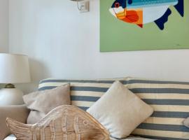 Xalet Son Favaritx by GMHouse Menorca, hotel em Cala'n Bosch