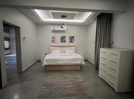 Al Hamra Sky Stay, serviced apartment in Al Ḩamrāʼ
