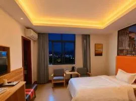 PAI Hotel·Huazhou Bus Terminal