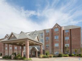 Microtel Inn & Suites by Wyndham Hattiesburg, מלון בהטיסבורג