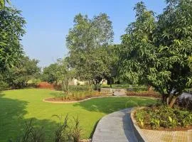 Rossendale Farms, Sawale Karjat