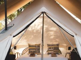 The Leadwood Safari Camp, hótel í Dinokeng Game Reserve