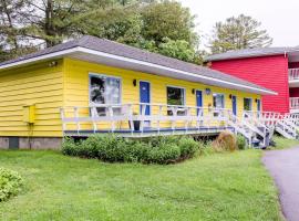 Bayview Wildwood Resort, an Ascend Collection Resort，位于Severn的酒店