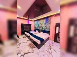 Hotel O The Baba Guest House, ξενοδοχείο σε Banāras Cantonment