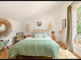 Maison Bohème Avec Vue Sur Roussillon