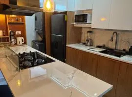 New ground floor apartment, very comfortable and excellent location