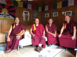 Berghaus Bergzyt - Apartment Älplersuite - im Ski und Wandergebiet