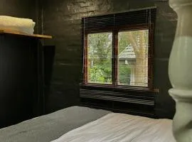 Kloof Blackwood Cottage Modern Studio