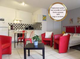 Studio Revy 4 - Confort et équipé - Centre ville, Hotel in Néris-les-Bains