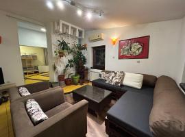 ThreeSixty, hotel i Vojnica