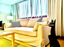 Large family room near Metro Taipei station for comfort and convenience, where 5 can relax and create unforgettable moments, hôtel pour les familles à Taipei