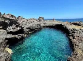 La Casita del Muelle - 50 m from Ocean - 5 Mins South Airport- Self Check-in