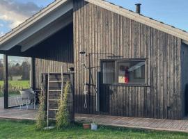 Awesome Home In Føllenslev With Wifi, hotel in Havnsø