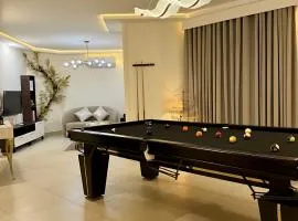 DownTown Apartments Gulberg