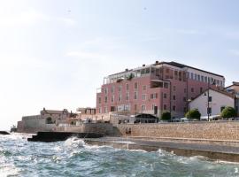 Rotonda Inn Novigrad, hotel in Novigrad Istria