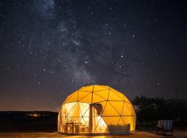 Cupola Geodetica，位于帕贾尼克的豪华帐篷