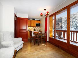 Albane Vars 2-Room Apartment, hotel en Vars