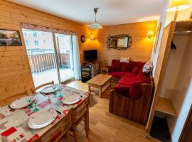 Warm 29m with balcony and lake view