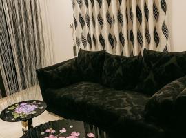 Secure and Cozy apartment in Magodo GRA Phase 2, ξενοδοχείο σε Sagisa