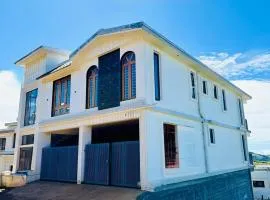 Ever Fresh High View By Let's Inn