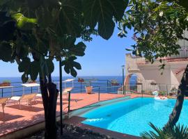Villa Carmela, hotel din Conca dei Marini