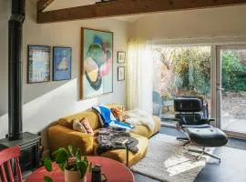 Sparrows Nest - Uk50109