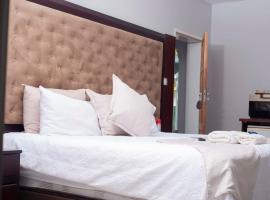 Comfort-driven hotel rooms in Hazeldene - 2335, hotel v destinaci Kwekwe