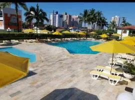 Apto 2 quartos com Piscina e Vista Mar Oportunidade Única