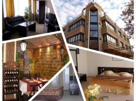 Hotel Brilliantin, hotel com banheiras de hidromassagem em Sliven