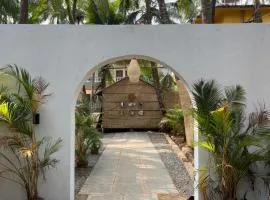 Salt & Coco - Boutique Stay & Hostel