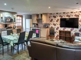 Ivy Cottage, Great Houndbeare Farm