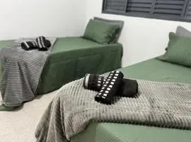 Acolhedora casa de 03 quartos