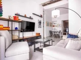 Alzhara Suites I Triana 3 Pax Balcón WiFi