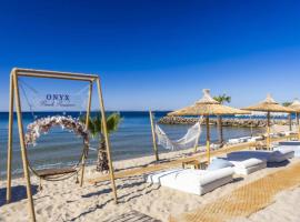 Onyx Beach Residence - Free Parking & Beach Access，位于圣弗拉斯的酒店