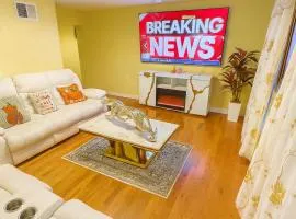 Cozy 2BR Near Yale & Downtown - Easy Street Parking