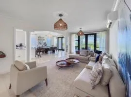 Coco Beach PH Ocean Golf n El Yunque Views