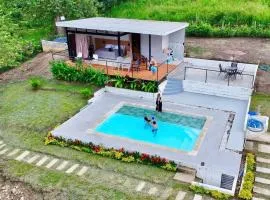 Villa de lujo en Villeta con Piscina privada y vista a la Montaña