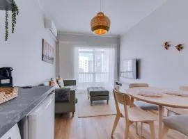 Apartamento Vida Pura com 2 quartos e vista mar