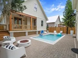 The Augustine Suite l Heated Pool l Walk to DNTN