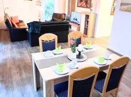 NEU "Poseidon" Papenburg ebenerdig rollstuhlgerecht 84 qm Neubau EBK Free Wifi NEU