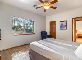 Juniper-Santa Fe by Roundhouse Resort and Spa, Hotel in Indian Pine