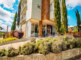 Augusta Centro Hotel, ξενοδοχείο σε Canela