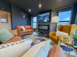 Blackthorn Timber Lodge